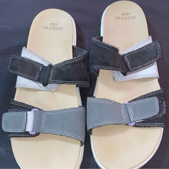 Earth Origins Vesper Wo Size 11 Tan and Black slip on sandals EUC CLEAN - Picture 2 of 10